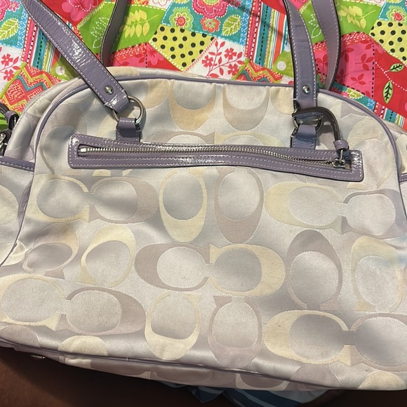 This authentic signature coach diaper bag - Picture 2 of 5